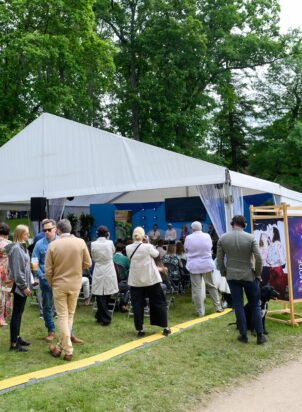 Lampa festival crowd, 2025